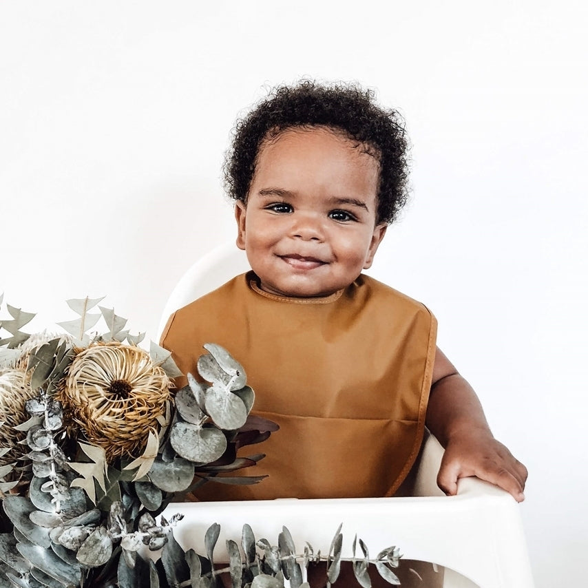 SNUGGLE HUNNY KIDS - WATERPROOF BIB (BYRON)