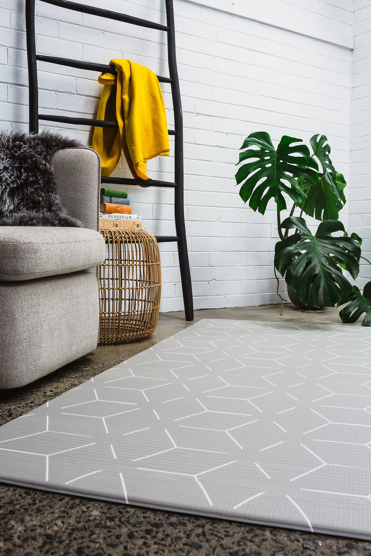 LITTLE WIWA - GENERÖS PLAY MAT (LILLE VERDEN SIGNATUR)