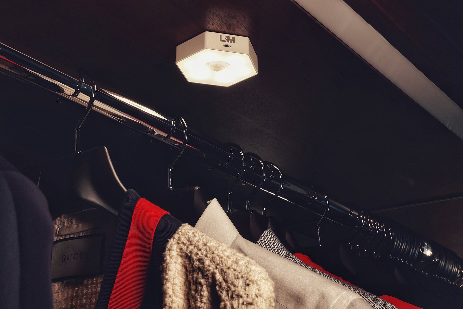 LIFE IN MOTION - HONEY PRO HANDHELD UV-C LED LIGHT SANITISER + SMART LED LIGHTING (PINK) - PREORDER