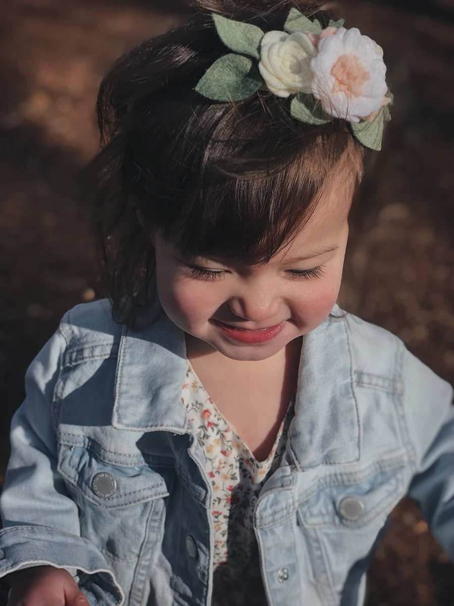 KIREI HANDMADE - SMALL CROWN HEADBAND (CLASSIC NEUTRAL)